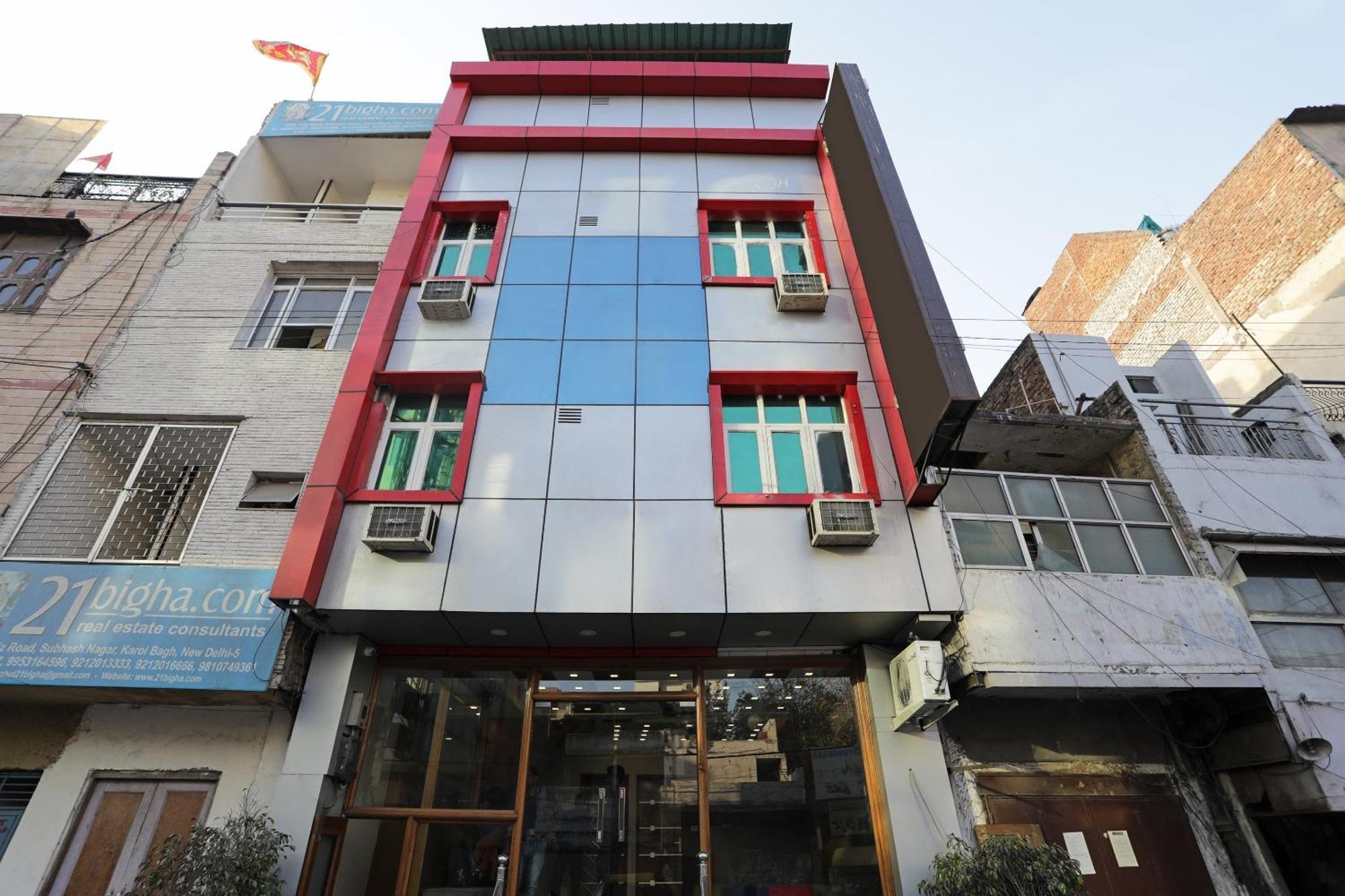 โอโย 12519 โฮเต็ล ซันพาเลซ Hotel เดลี ภายนอก รูปภาพ